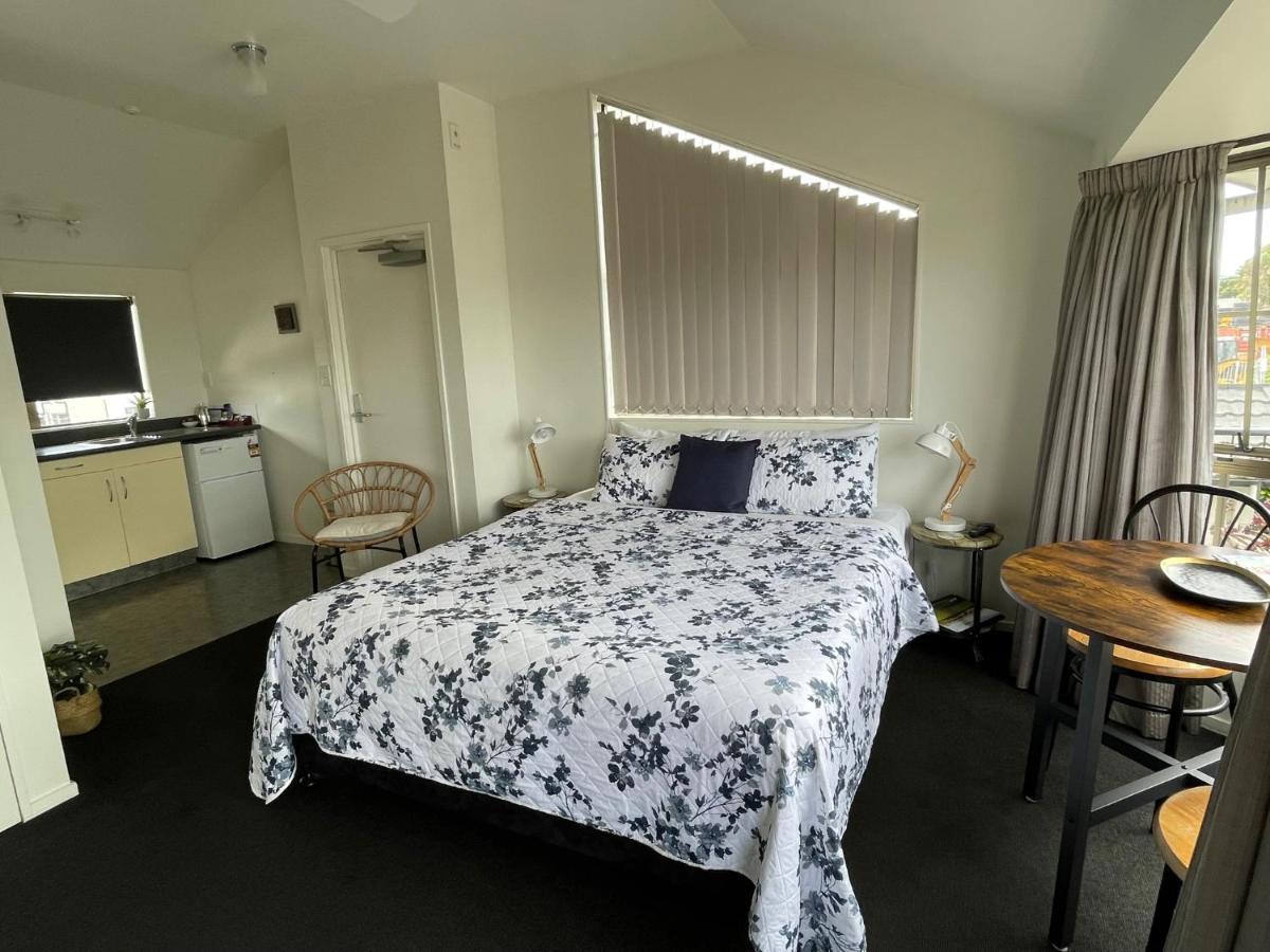 Colonial Motel Blenheim Buitenkant foto